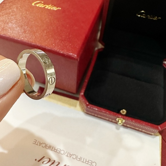 Cartier LOVE 18k White Gold 3.5mm Wedding Band Ring Size 49 US 4.75 Box Receipt - Picture 7 of 7